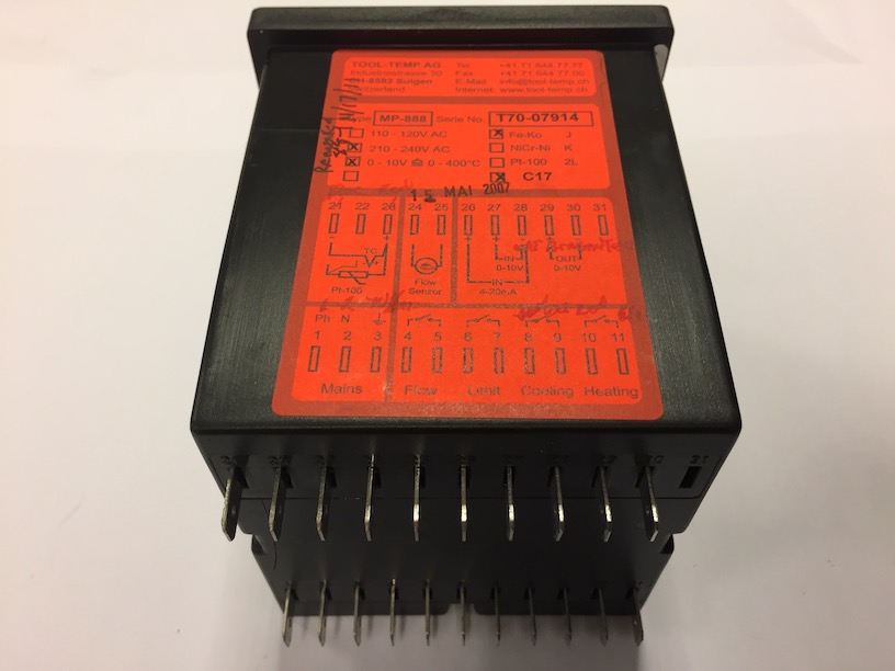 TEMPERATURE CONTROLLER MP-888 INPUT: 210-240VAC OUTPUT: 0-10V 