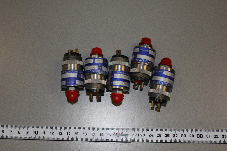 High Pressure Low Set Point Pressure Switch, 3000 psig Max., Lot of 5
