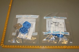 [304-S1-PP-4T 1999/501567] BOLTED PLASTIC CLAMP TUBE SUPPORT KIT, 1/4 in. TUBE SIZE, LOT OF 62