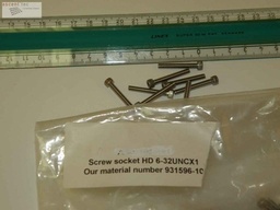 [931596-10/503160] SCREW SOCKET HD 6/32UNCX1, LOT OF 450