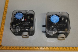 [LGW 3 A2/506492] DUNGS LGW 3A2, Differential Pressure Switch, Lot of 2