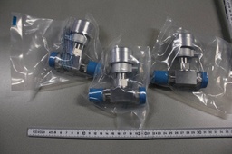 [SS-8BK-1C-352/507823] Stainless Steel Bellows Sealed Valve, Gasketed, PCTFE Stem Tip, 1/2 in. Swagelok Tube Fitting, SC-11 Cleaned, NC Actuator